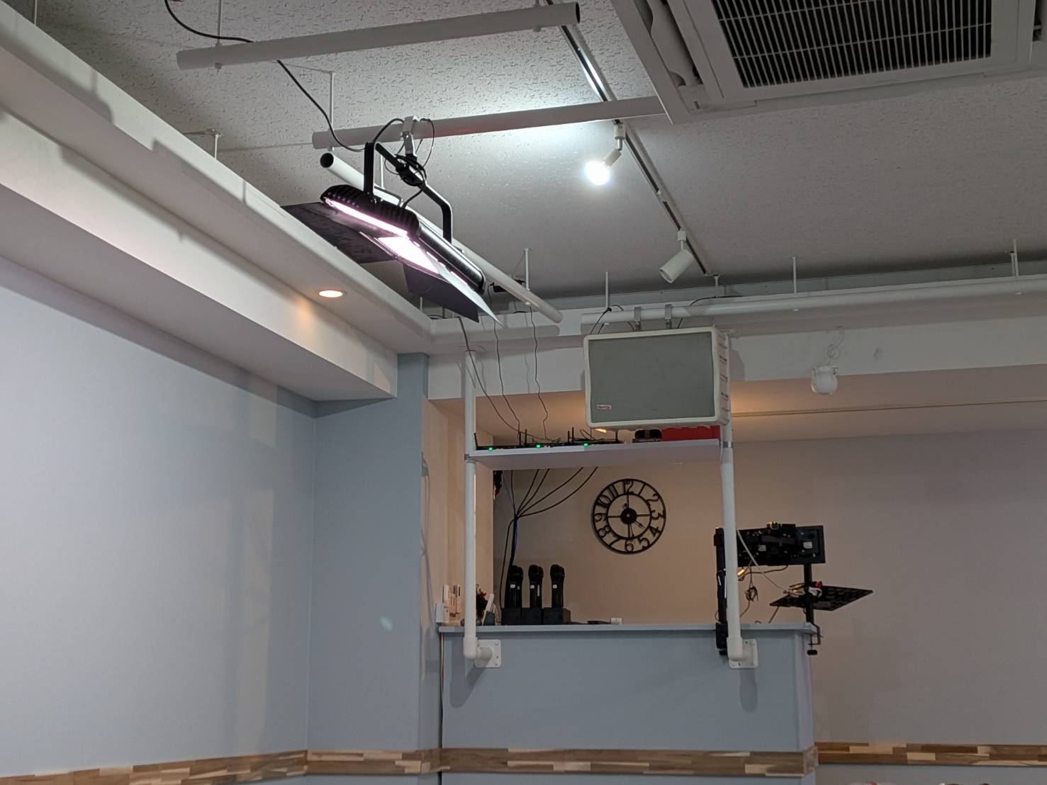 秋葉原ハンドレッド2 新設した時計 進行管理がしやすい