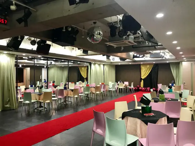 ファッションショー ランウェイ